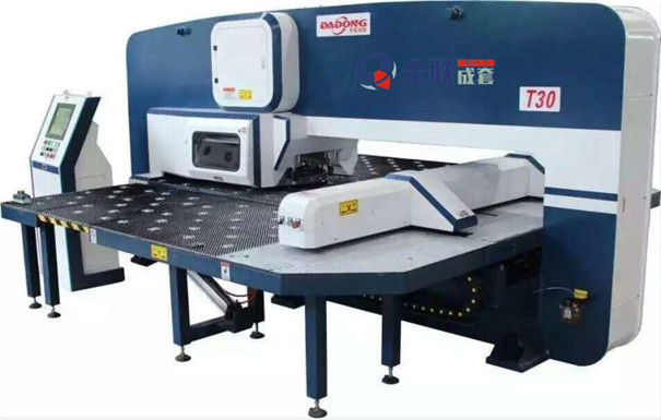 閉式液壓數控轉(zhuǎn)塔沖床 閉式液(ye)壓數控轉塔沖床(chuáng)