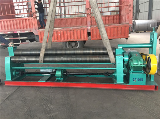 三輥(gǔn)卷闆機(ji) 三(sān)輥卷闆(pan)機