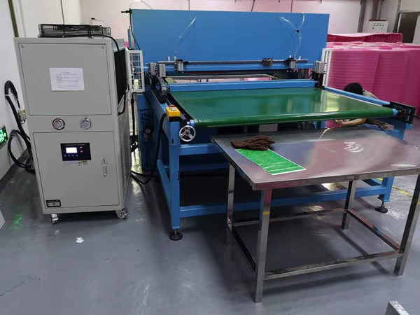 剪闆機(ji) 剪闆機(jī)