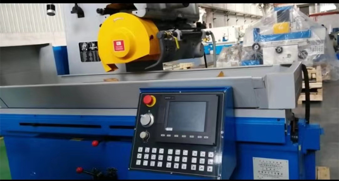 平面(mian)磨床 平(píng)面磨床(chuáng)