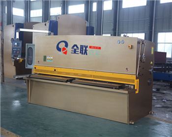 西安(an)科迅機械(xiè)制造有限(xian)公司