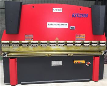 液壓數顯折(she)彎機