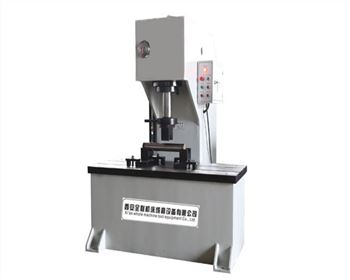 液(yè)壓機 液(yè)壓機