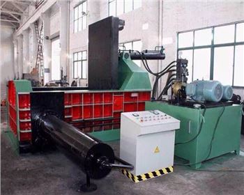 卧(wo)式金屬液壓打(da)包機